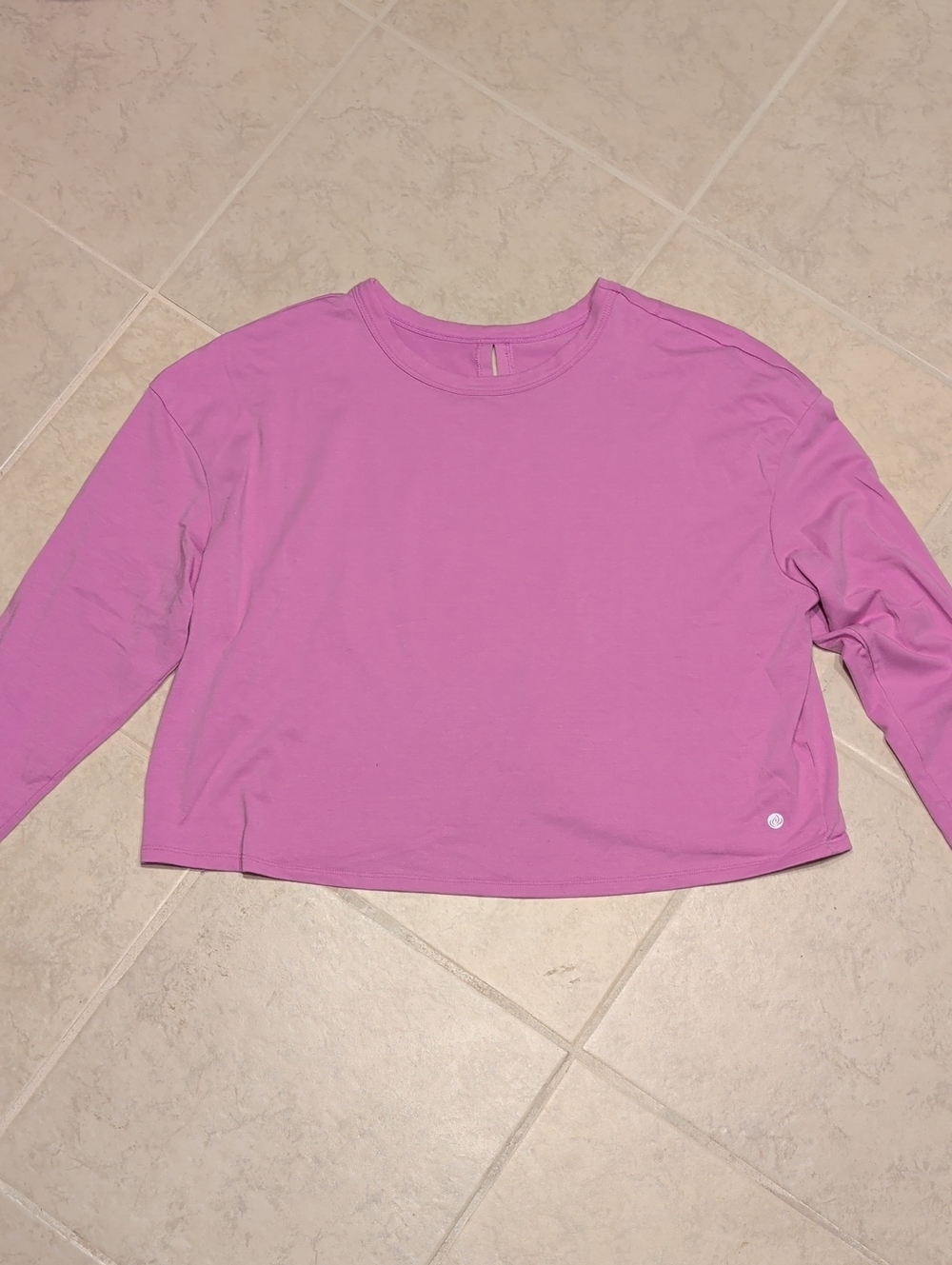 Apana Yoga Long Sleeve Crop Top Open Back